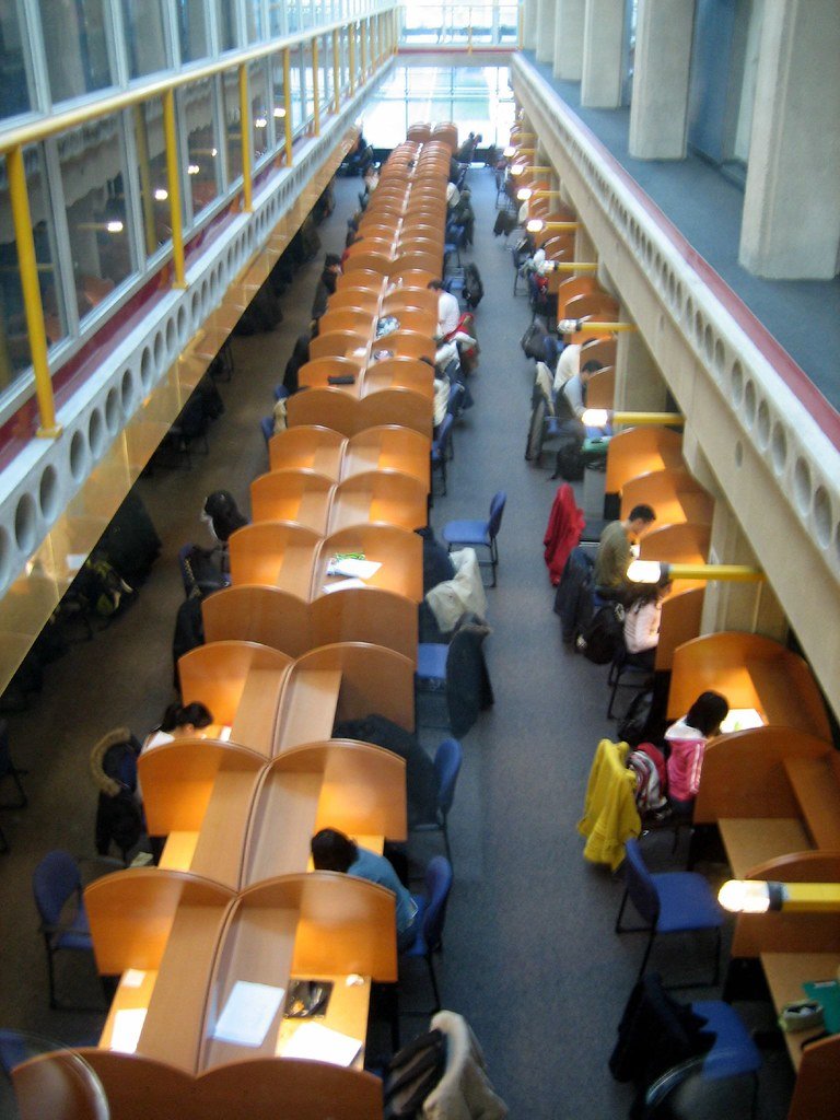 Examens : Le stress, ton pote ou ton ennemi ? On décrypte !