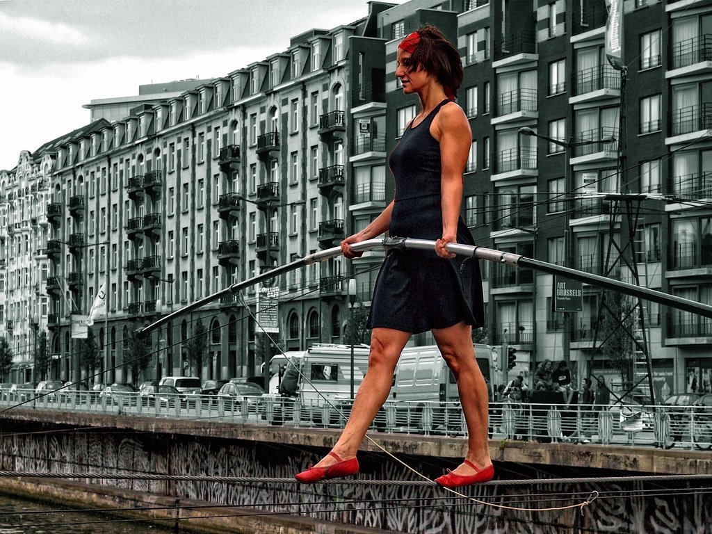 Droit à l&rsquo;image : Ta photo de soirée, tu la postes ou pas ?