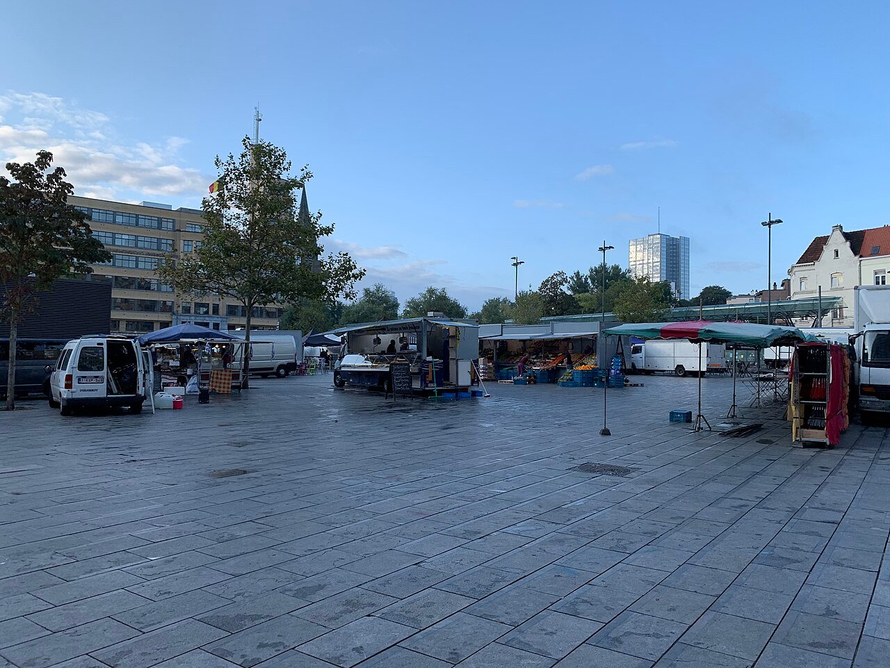 300 vols en deux jours : Schaerbeek attaque en justice