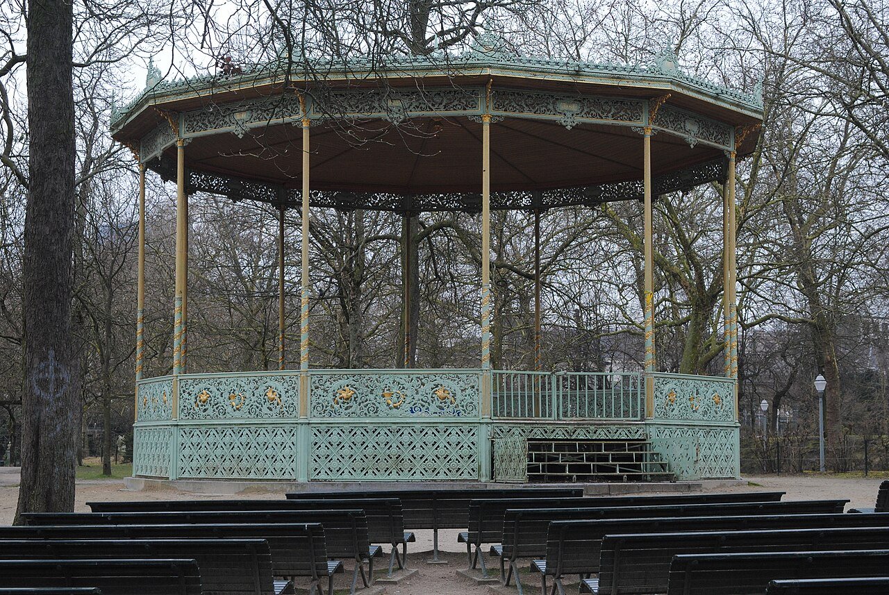 Etterbeek rebaptise une esplanade au nom de Mahsa Amini