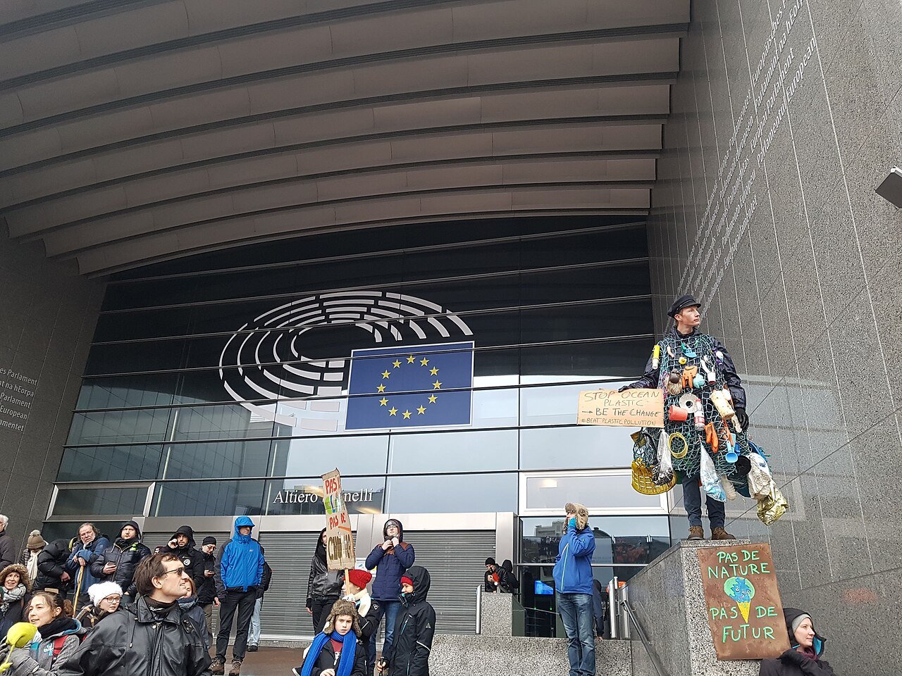 Greta Thunberg défile à Bruxelles pour le climat