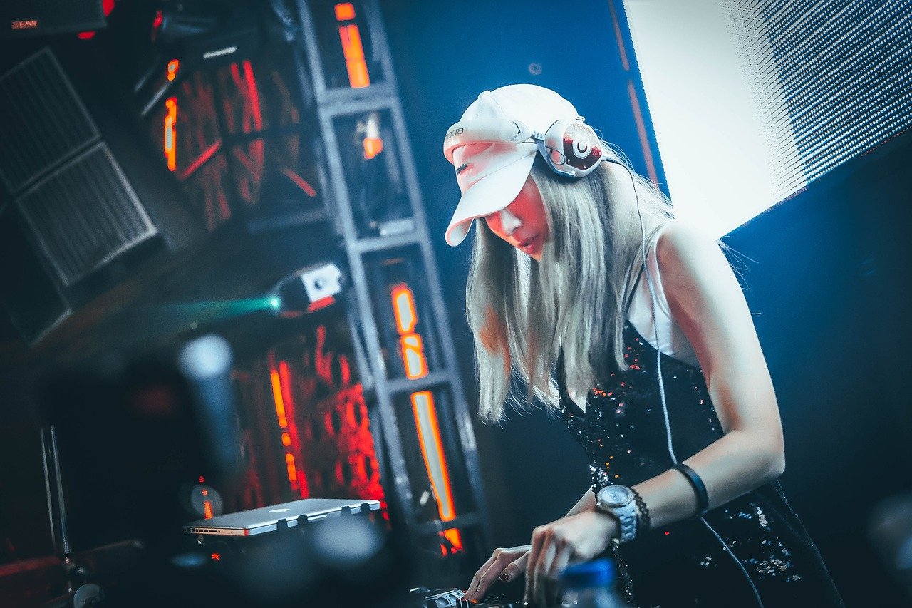 Clubbing a Bruxelles : ou danser jusqu&rsquo;au bout de la nuit